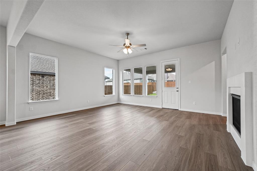 806 Silverleaf Drive Property Photo 14