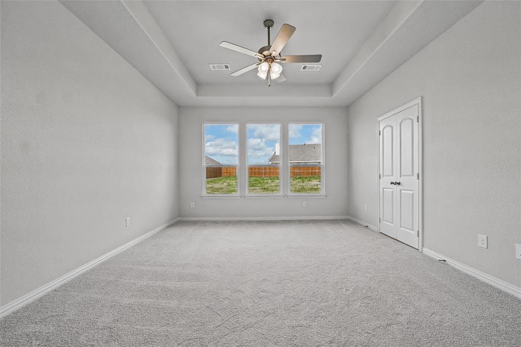 806 Silverleaf Drive Property Photo 20