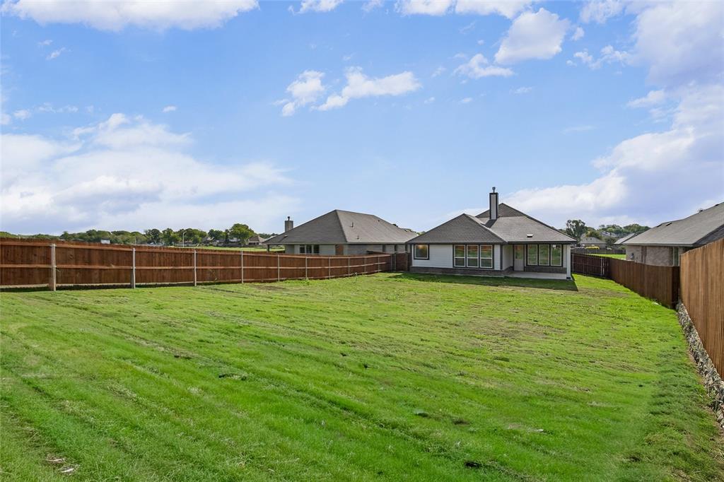806 Silverleaf Drive Property Photo 30