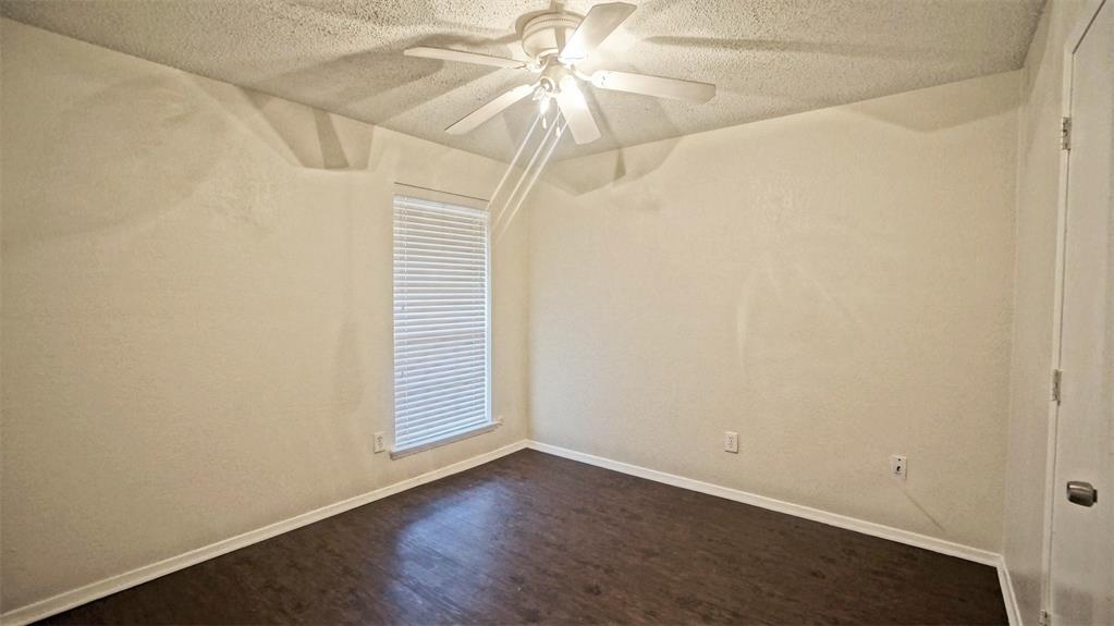 6453 Highview Terrace Property Photo 6