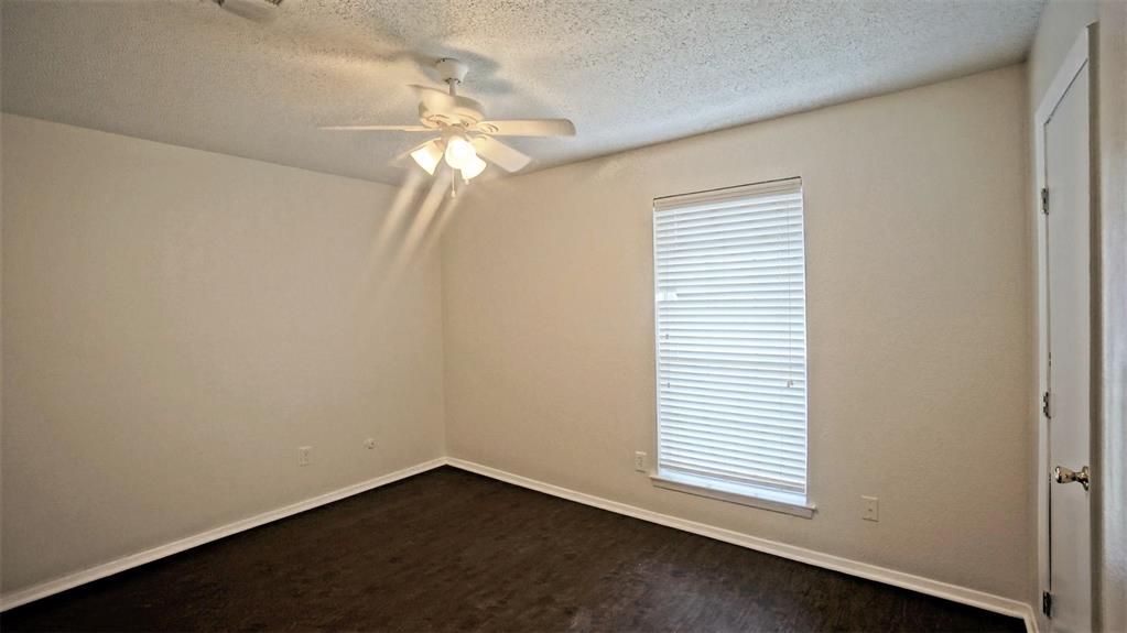 6453 Highview Terrace Property Photo 7