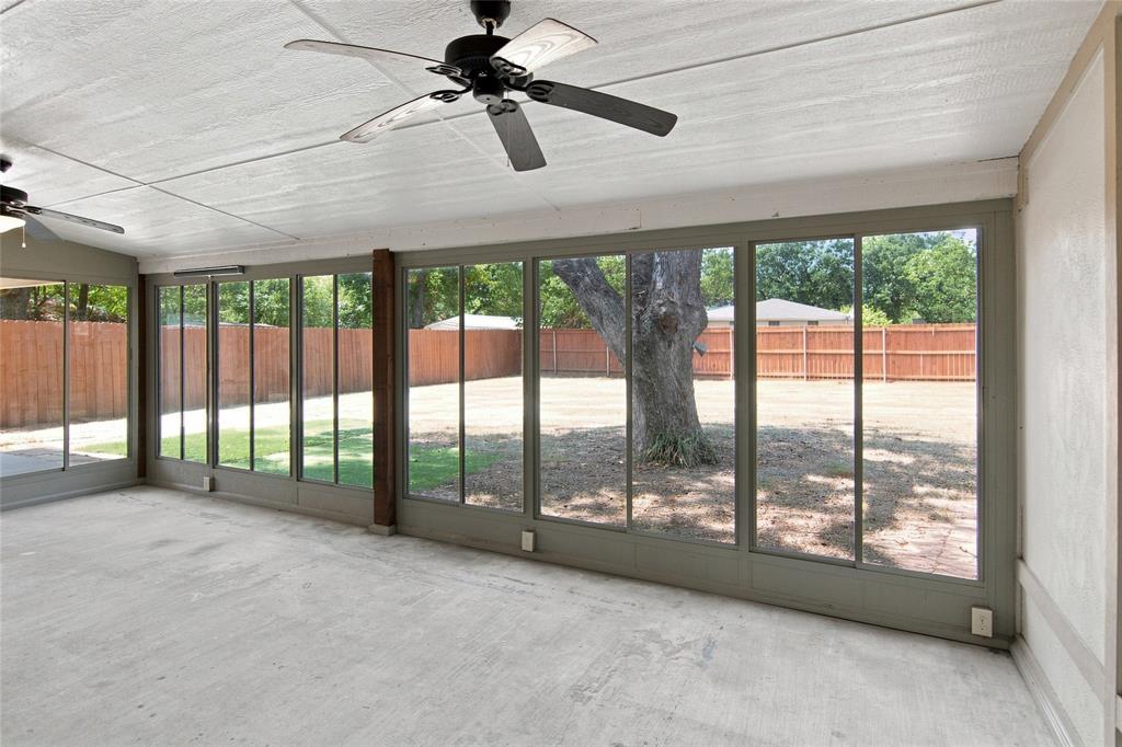815 National Drive Property Photo 32