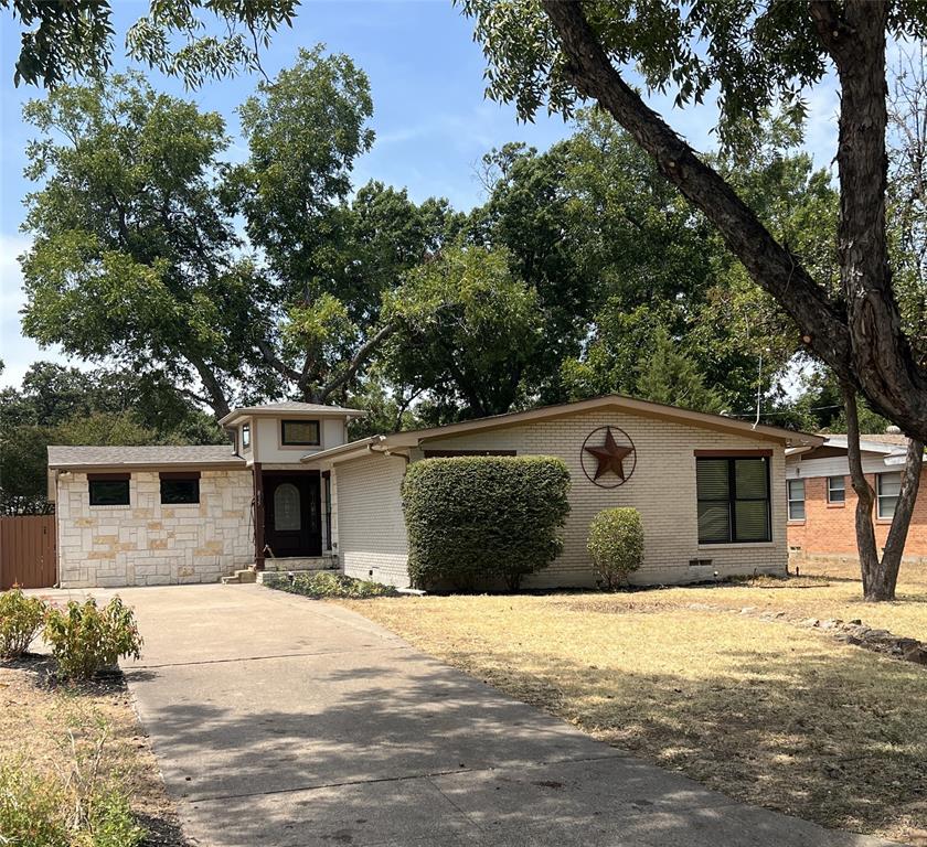 815 National Drive Property Photo 40