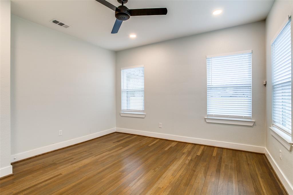 619 Pembroke Avenue Property Photo 19