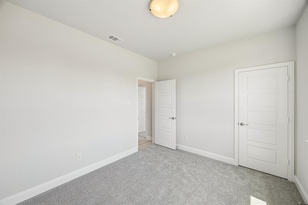 2430 Cross Timbers Drive Property Photo 10