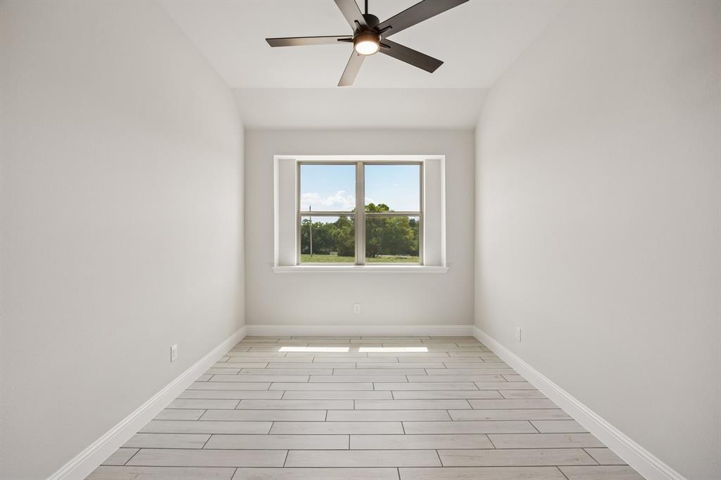 2430 Cross Timbers Drive Property Photo 12
