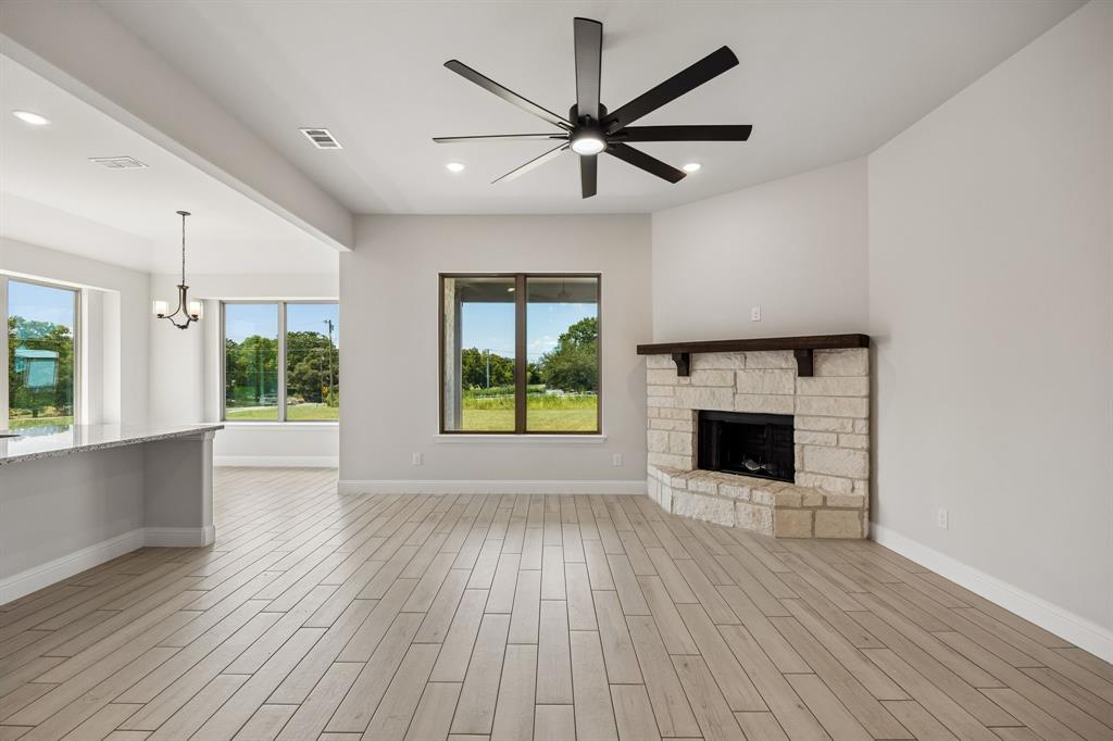 2430 Cross Timbers Drive Property Photo 14