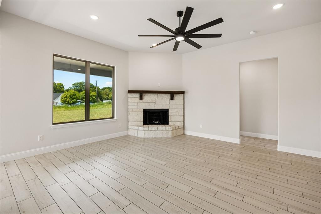 2430 Cross Timbers Drive Property Photo 15