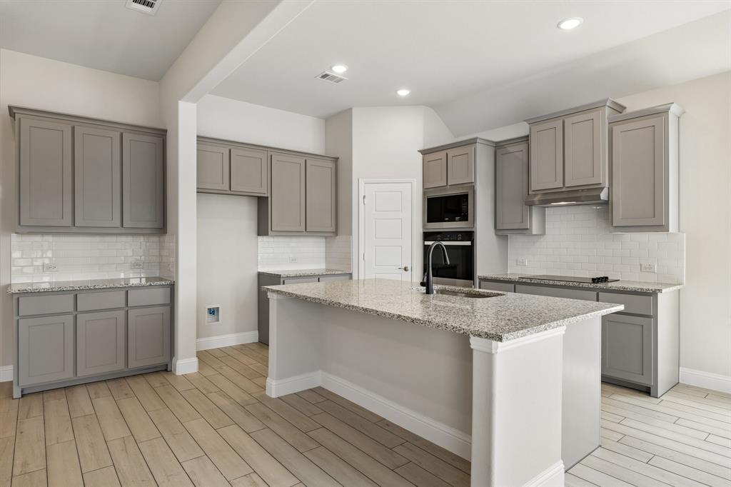 2430 Cross Timbers Drive Property Photo 19