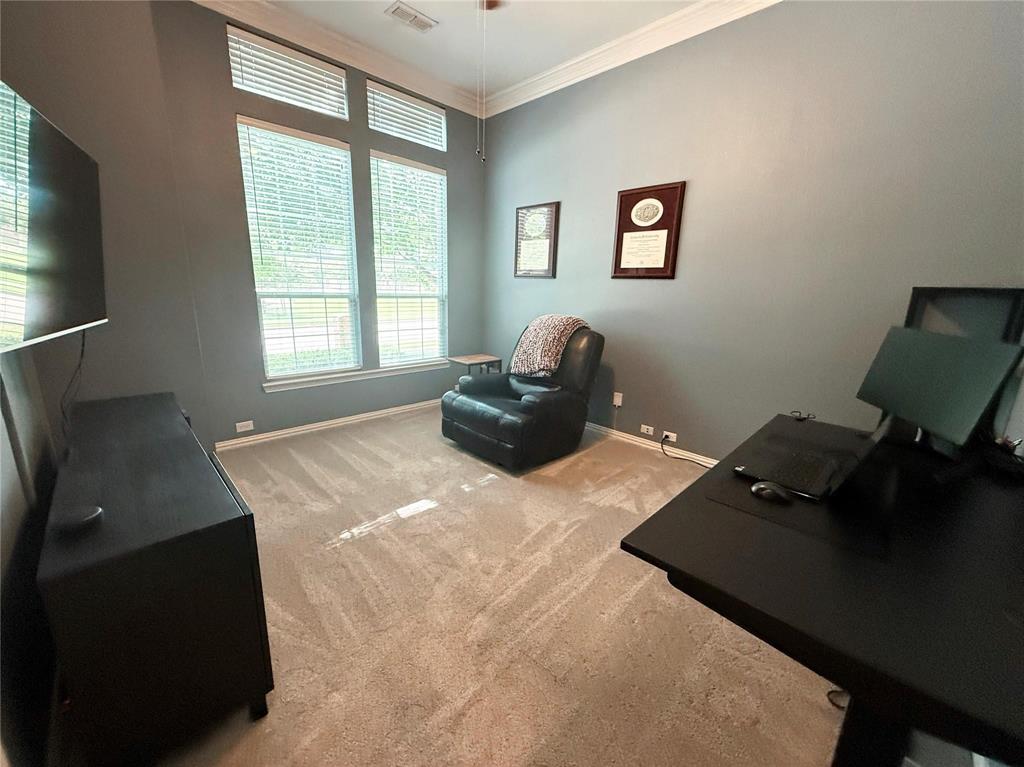 6852 Seacoast Drive Property Photo 4