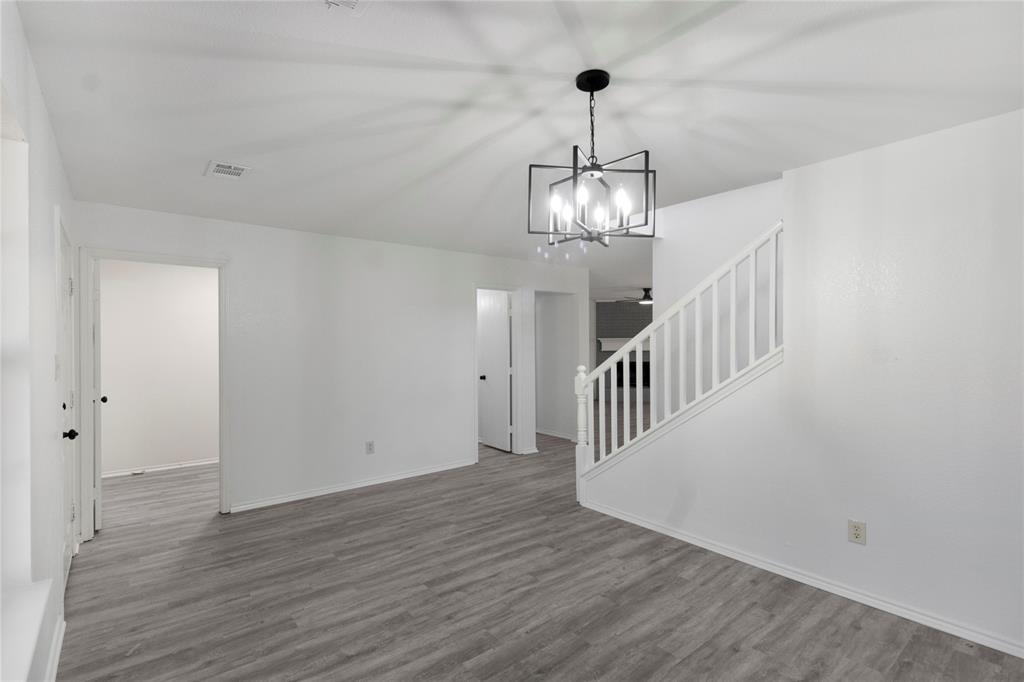 408 Centennial Place Property Photo 5