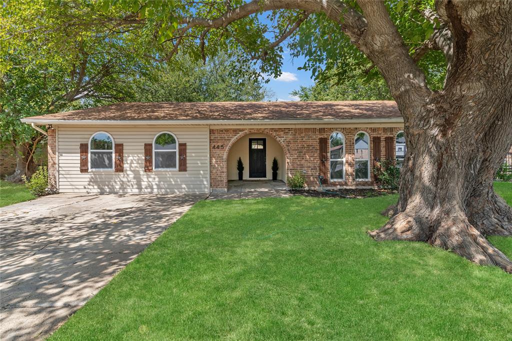 445 E Taylor Street Property Photo 1