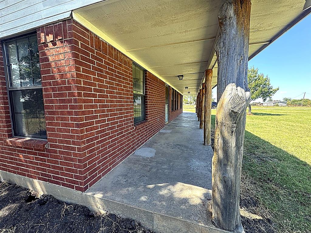 1599 County Road 2925 Property Photo 5