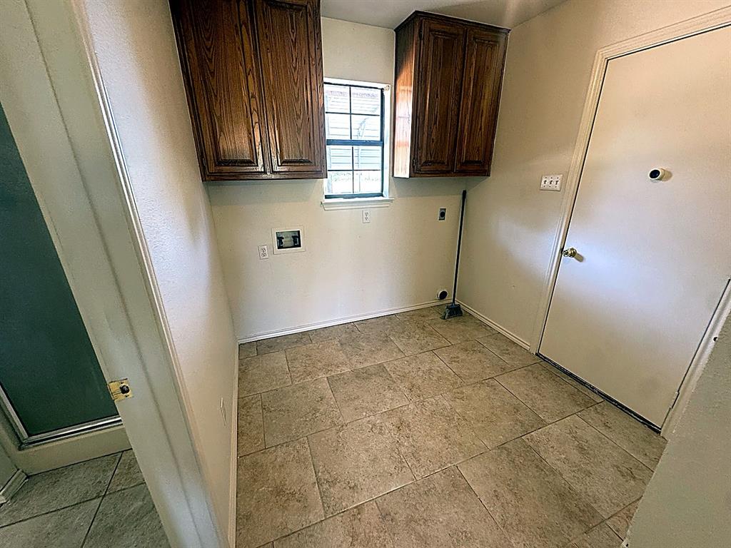 1599 County Road 2925 Property Photo 22