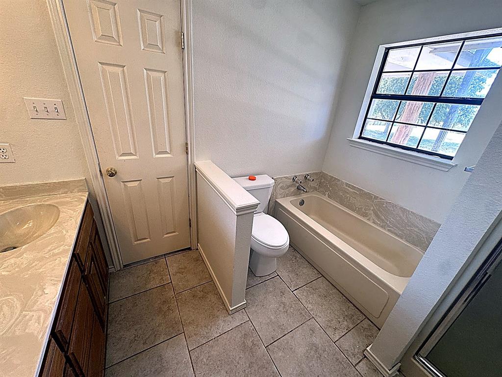 1599 County Road 2925 Property Photo 23