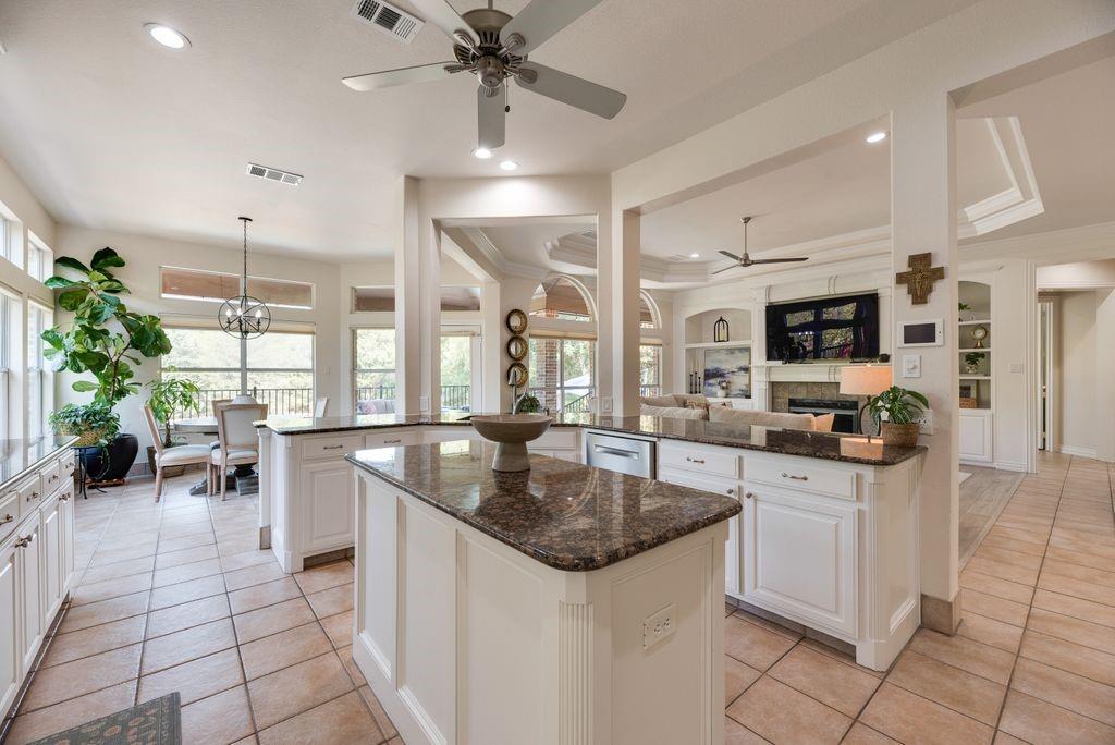 4129 Glenbrook Drive Property Photo 15