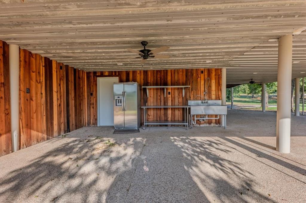 421 N Lazy Bend Road Property Photo 23