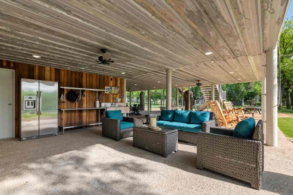 421 N Lazy Bend Road Property Photo 24