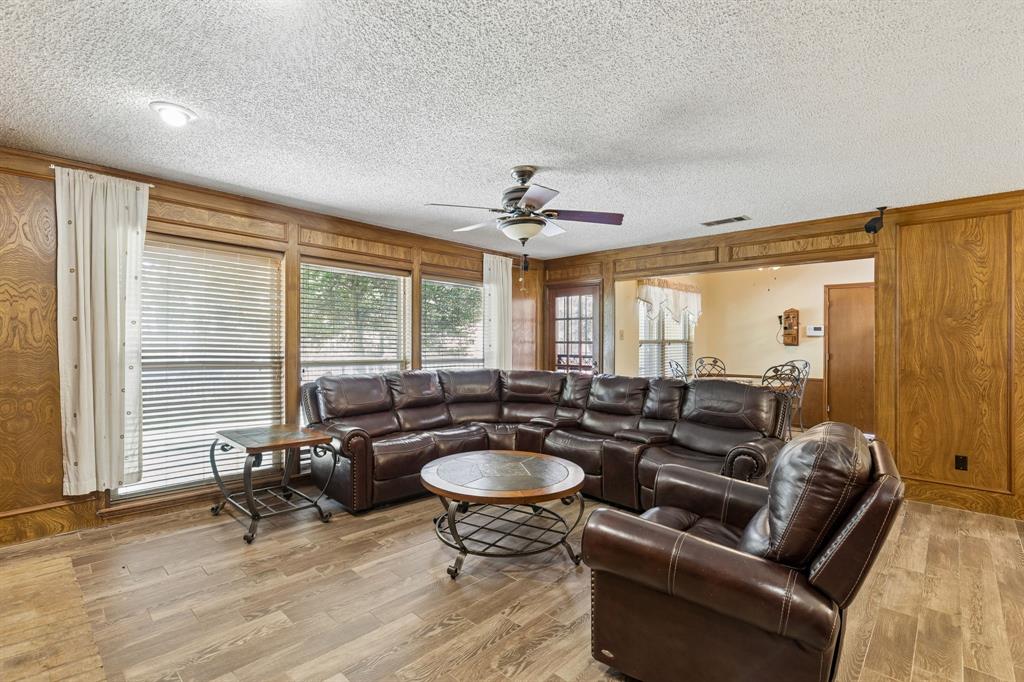 1310 Merrimac Trail Property Photo 5