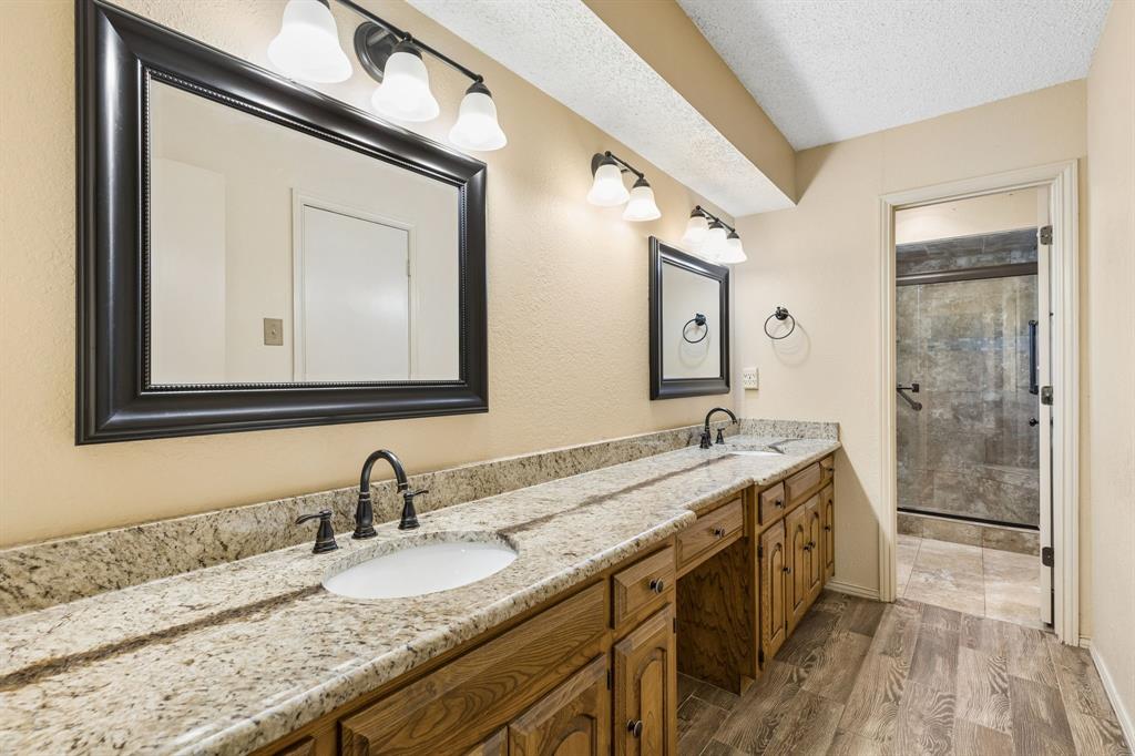1310 Merrimac Trail Property Photo 16