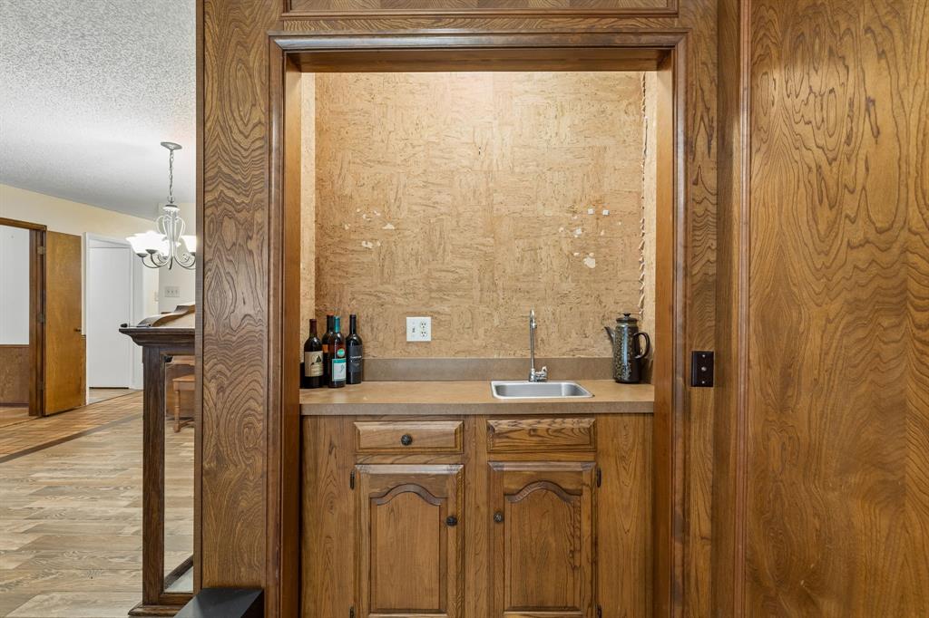 1310 Merrimac Trail Property Photo 23