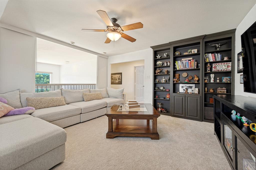 8524 Wellington Point Drive Property Photo 23