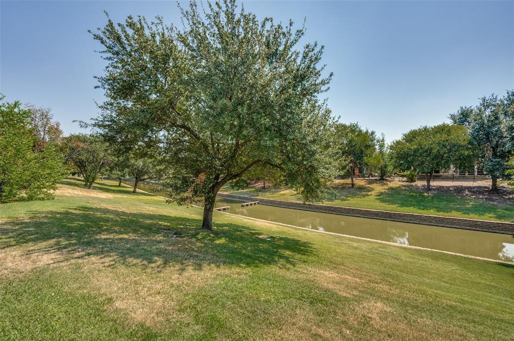 8524 Wellington Point Drive Property Photo 30