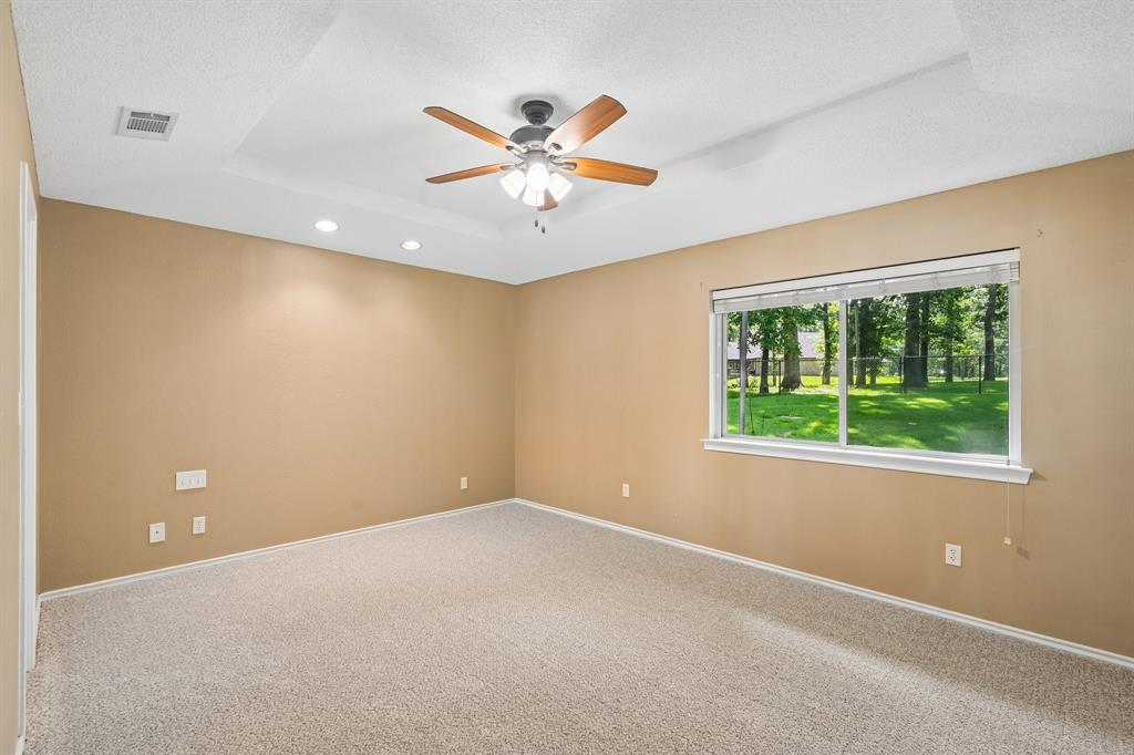 352 County Road 1299 Property Photo 19
