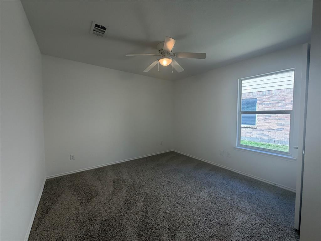 905 Acacia Drive Property Photo 10