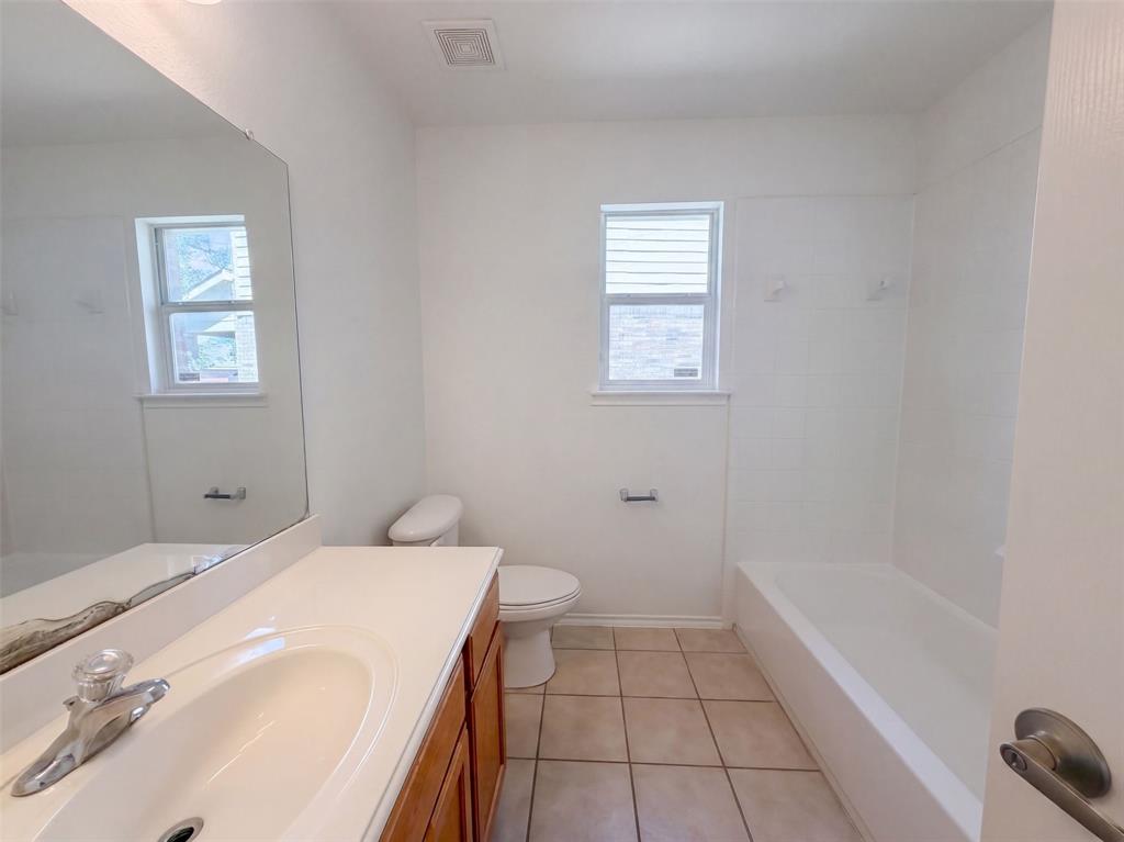 905 Acacia Drive Property Photo 11