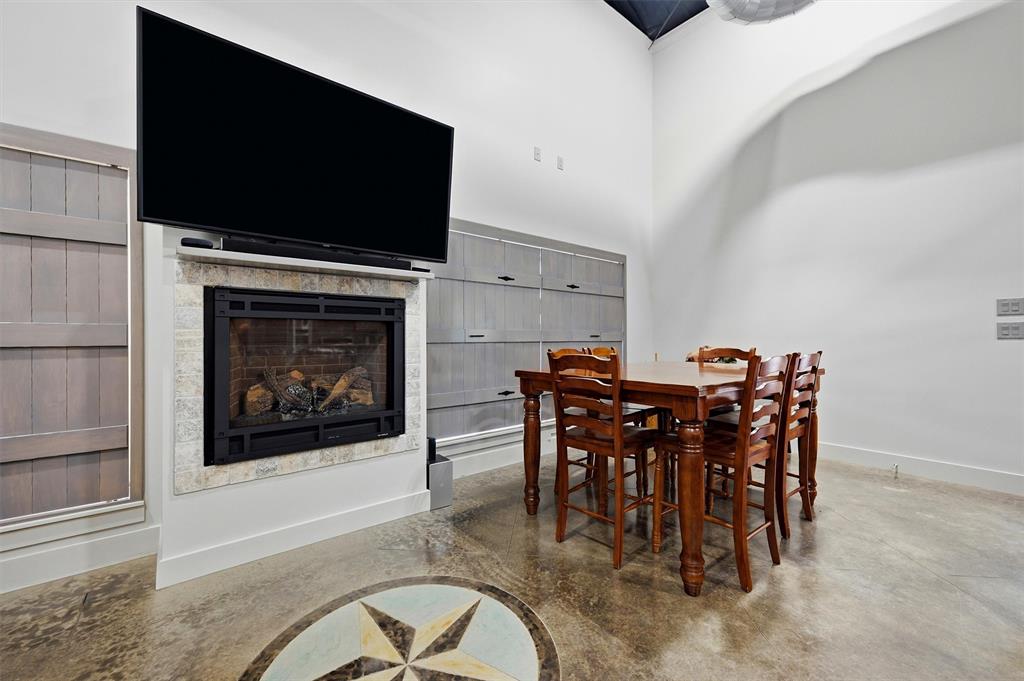 82 Cr 2112 Property Photo 13