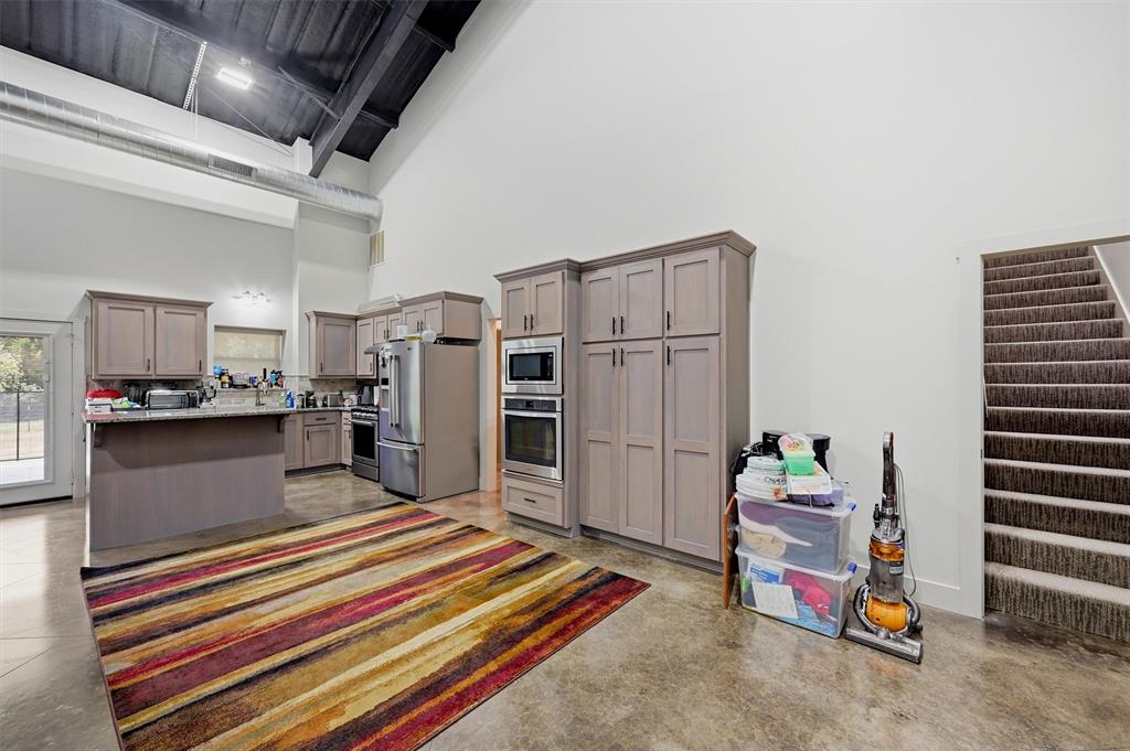 82 Cr 2112 Property Photo 19
