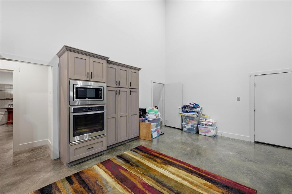 82 Cr 2112 Property Photo 20