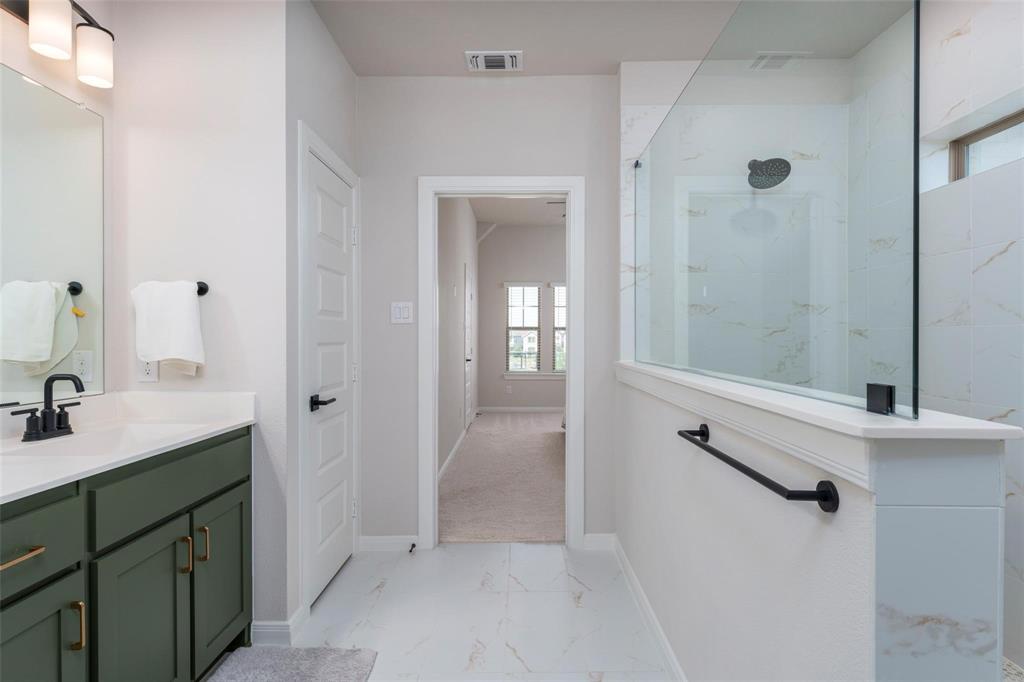905 Carnation Drive Property Photo 16