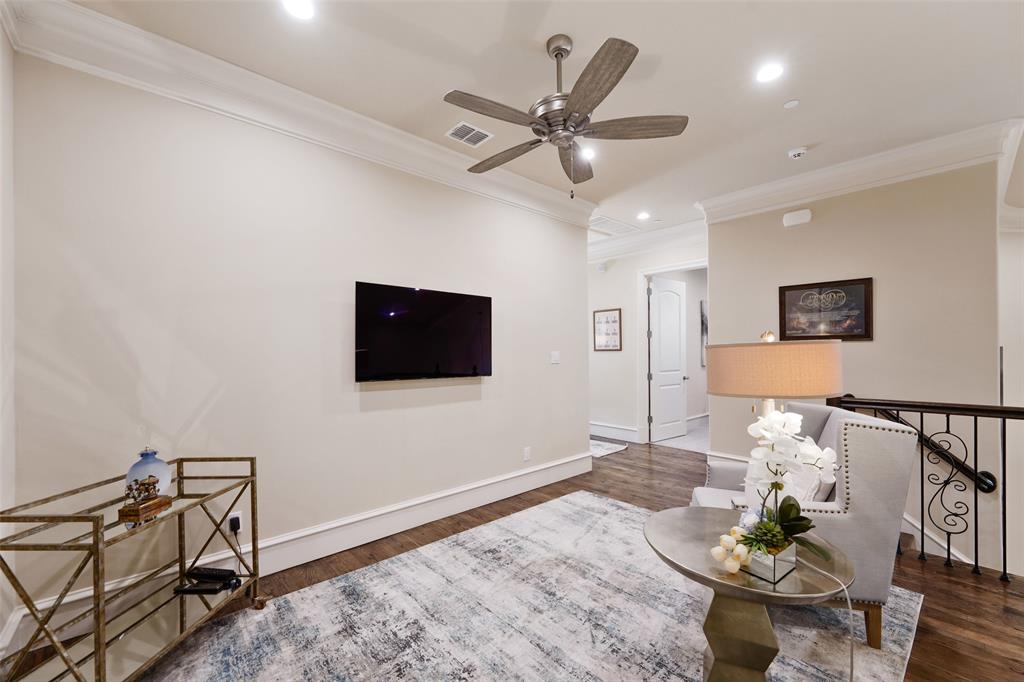 6908 Istina Drive Property Photo 19