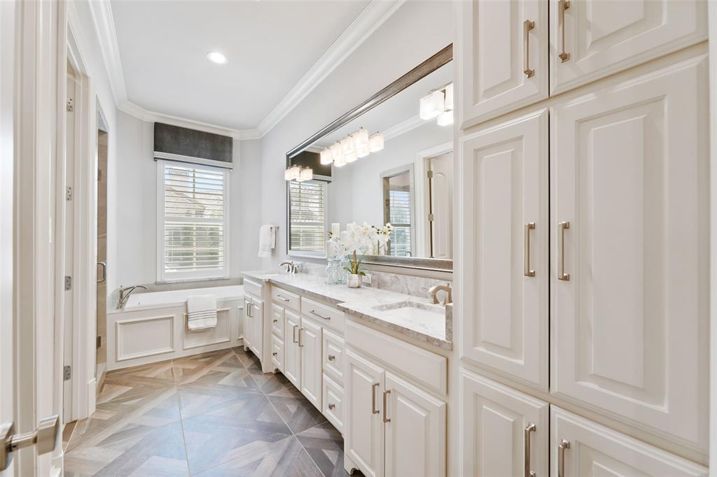 6908 Istina Drive Property Photo 31