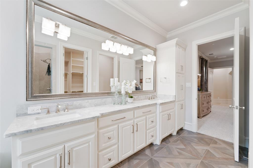 6908 Istina Drive Property Photo 33