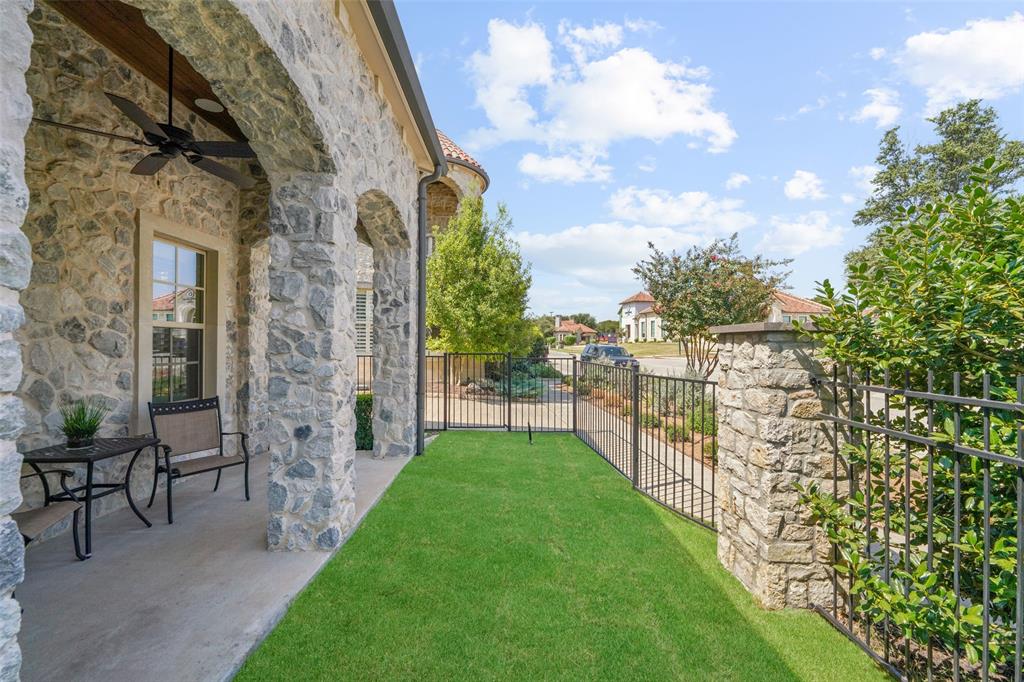 6908 Istina Drive Property Photo 38