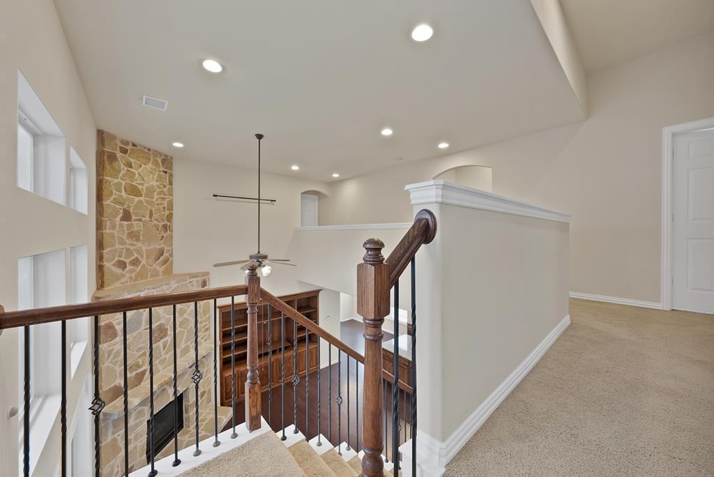 5004 Westport Drive Property Photo 17