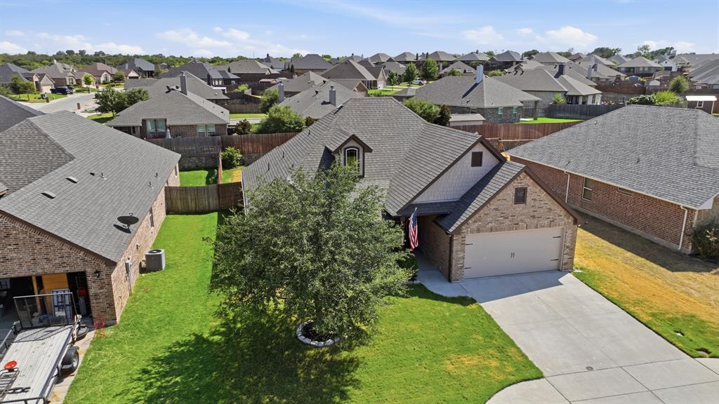1813 Town Creek Circle Property Photo 1