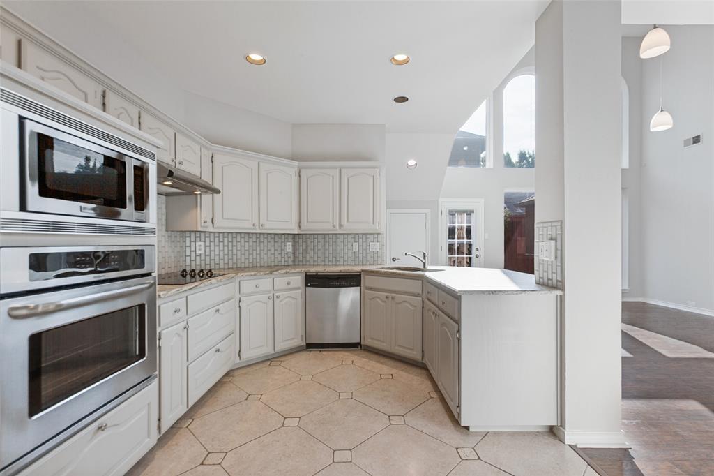 18803 Park Grove Lane Property Photo 14