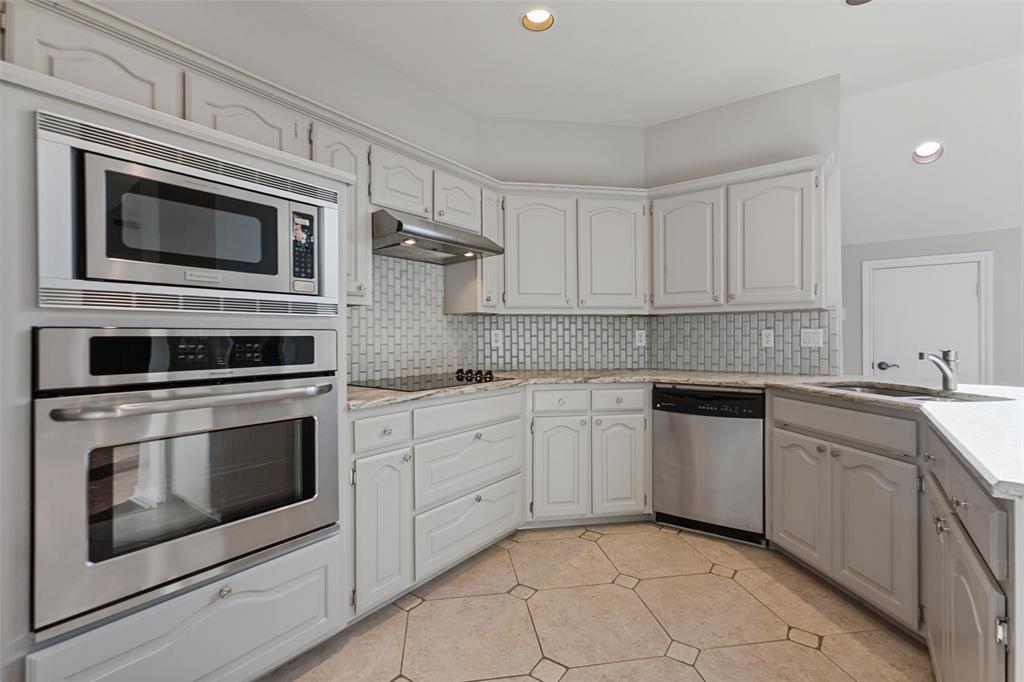 18803 Park Grove Lane Property Photo 18