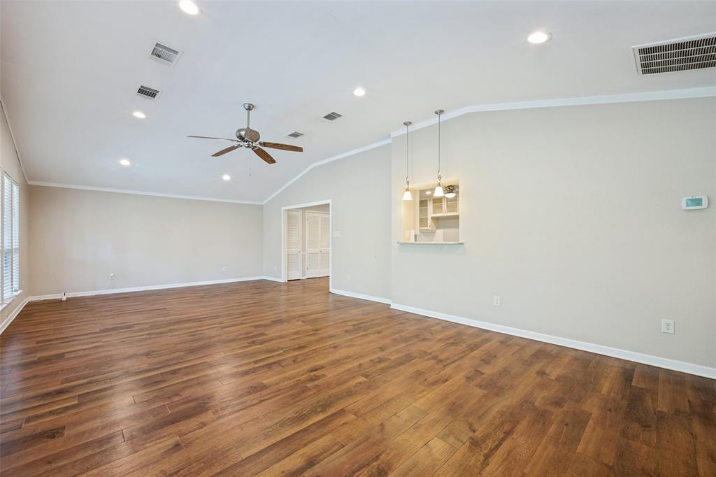 1504 Briarwood Boulevard Property Photo 14