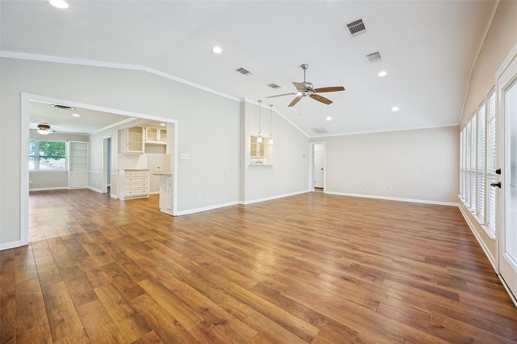 1504 Briarwood Boulevard Property Photo 15