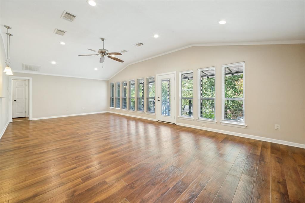 1504 Briarwood Boulevard Property Photo 16