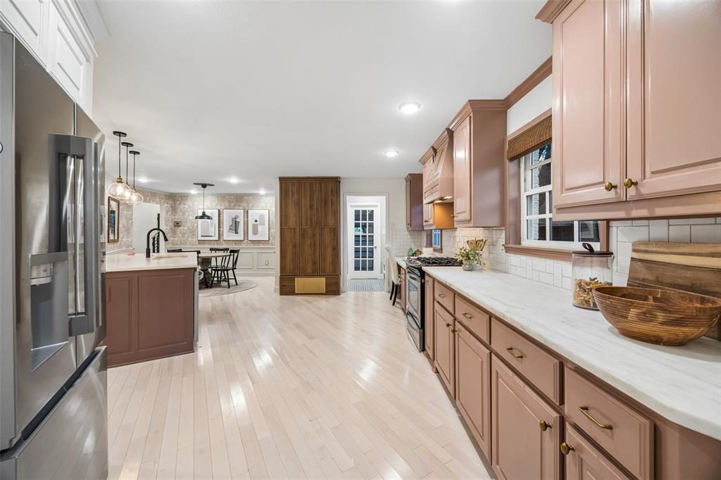 1212 N Oak Cliff Boulevard Property Photo 12