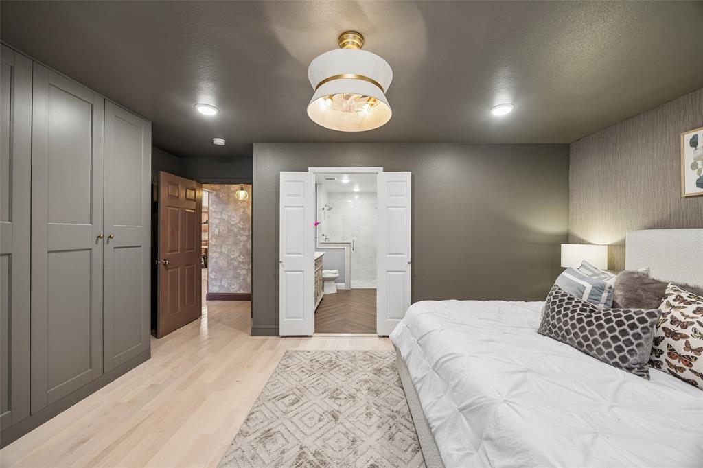 1212 N Oak Cliff Boulevard Property Photo 19