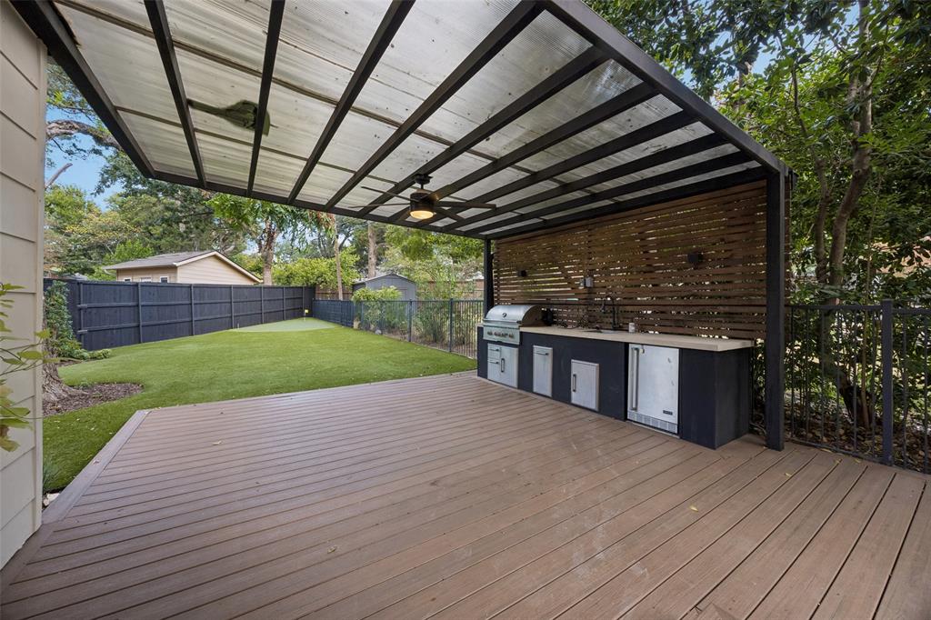 1212 N Oak Cliff Boulevard Property Photo 33