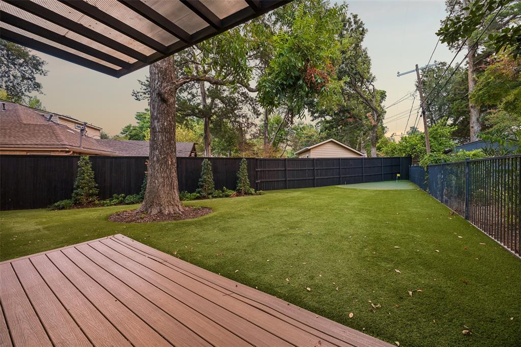 1212 N Oak Cliff Boulevard Property Photo 36