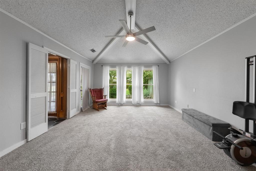 221 Manor Way Property Photo 18